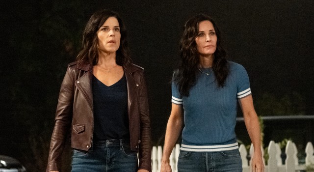 Neve Campbell and Courteney Cox are back for another go in 2022's "Scream."