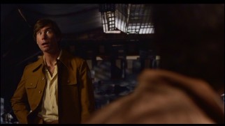 Steve (Jerry O'Connell) appears in one of the shorter deleted scenes.