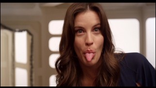 Liv Tyler sticks her tongue out for the camera in the outtakes reel.
