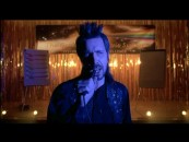 Graham Purvis (Paddy Considine) talks colors, with lighting to match, in this extended scene.