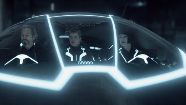 Flying in style and in the 1.78:1 ratio of IMAX exhibition, Kevin Flynn (Jeff Bridges), Sam Flynn (Garrett Hedlund), and Quorra (Olivia Wilde) scope out and avoid the opposition in "Tron: Legacy."