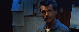 The incomparable Tom Skerritt plays Mike "Viper" Metcalf, Maverick's experienced commanding officer.
