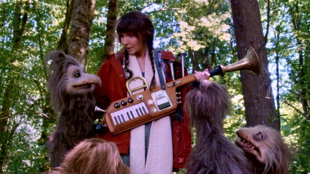 Aunt Cly (Mary Steenburgen) is a friend to the musical monsters.