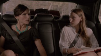 Selina (Julia Louis-Dreyfus) takes an interest in her daughter Catherine's (Sarah Sutherland) reading in this deleted scene.