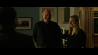 Enrico Colantoni and Kristen Bell crack up in the gag reel.