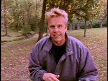 If Gary Busey gets his way, he'll pull Chuck Norris' endocrine system out of his body. Or Norris' stunt double's body, as the case may be.
