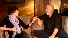 Screenwriter Nora Ephron and director Rob Reiner share the couch for a candid chat in "It All Started Like This."