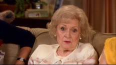 What a wacky old gal! Betty White gives some questionable advice to viewers in "Ask the Cast."