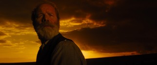As God is his witness, Ted'll (Peter Mullan) never be beardless again.