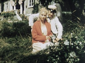 Some color footage takes us behind the scenes of "Wild Strawberries."