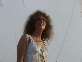 The new bonus disc adds two new song performances by Grace Slick and Jefferson Airplane to the one in the film and the untold one on Disc 2.