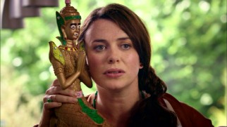 A lucky Buddha statue creates a rift between Lauren (Eve Myles) and Ed.