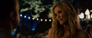Griffin is so consumed with winning back Stephanie (Leslie Bibb)...