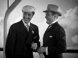 Florenz Ziegfeld (William Powell) and Jack Billings (Frank Morgan) are friendly rivals, whose friendship eclipses the rivalry over the years (with Billings shelling out much needed money).