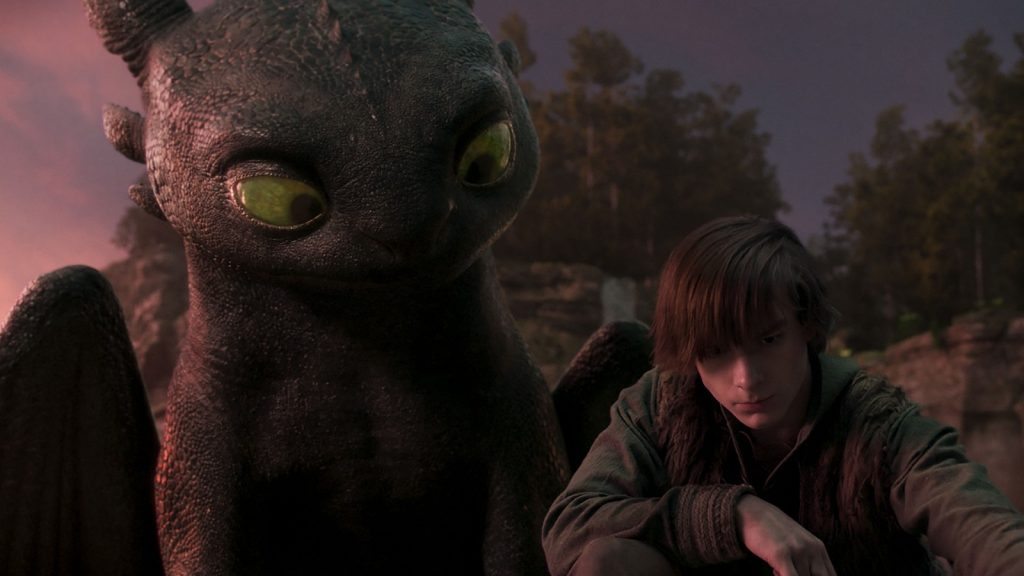 How to Train Your Dragon (2025): Collector's Edition 4K Ultra HD + Blu-ray + Digital 7 New medium, same friendship. Toothless and Hiccup's bond still resonates even when one of the two is played by a living human actor (Mason Thames).